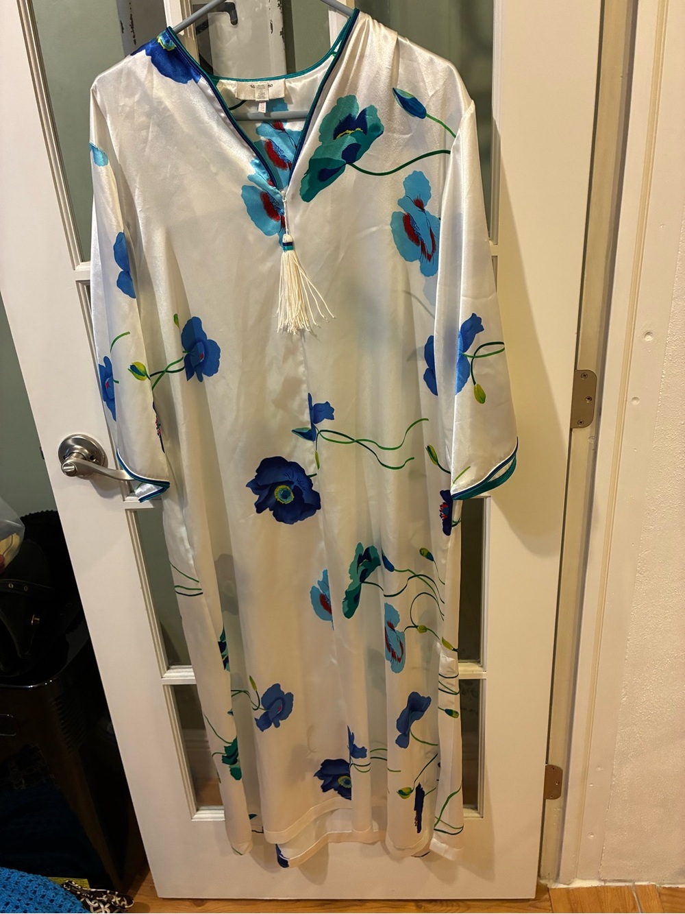 Vintage Valentino Intimo Floral Zip-Front Robe/Caftan – Petite – 100% Polyester